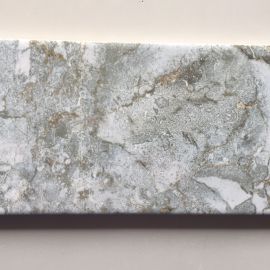 1835
